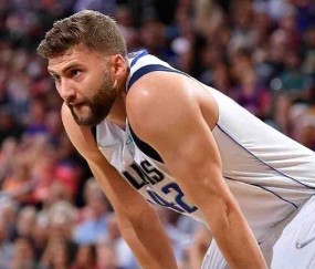 库里29分赢下世纪对决新闻-篮球直播平台